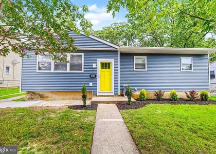 1030 Neumark Avenue - Photo 1