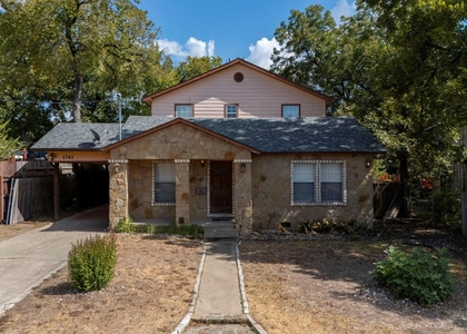 4703 Harmon Ave - Photo 1
