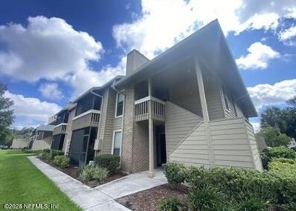 10200 Belle Rive Boulevard - Photo 1