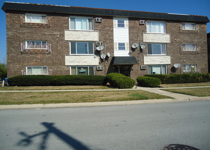 5740 W 108th Street - Photo 1