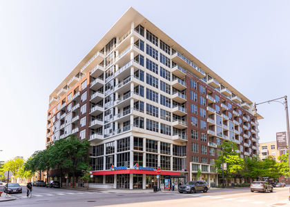 901 W Madison Street - Photo 1