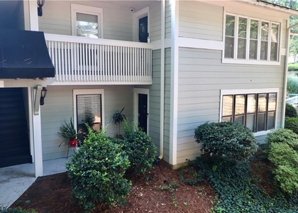 613 Summit North Drive Ne - Photo 1