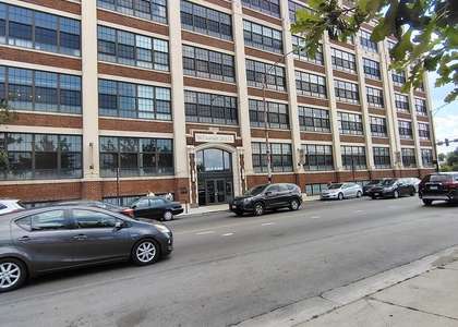 3963 W Belmont Avenue - Photo 1