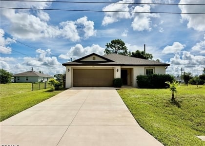 2115 Nw 24th Place - Photo 1