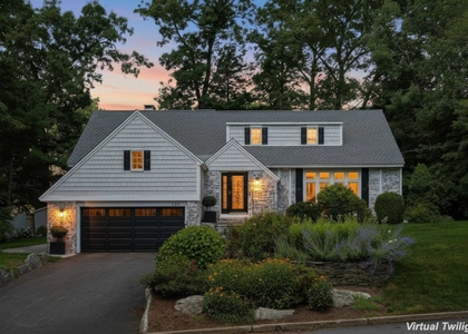 280 Kearney - Photo 1