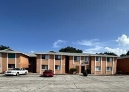 901 Hickory Street - Photo 1