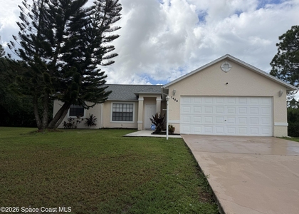1460 Heartwellville Street Nw - Photo 1