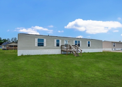 2245 Ben Boulevard - Photo 1