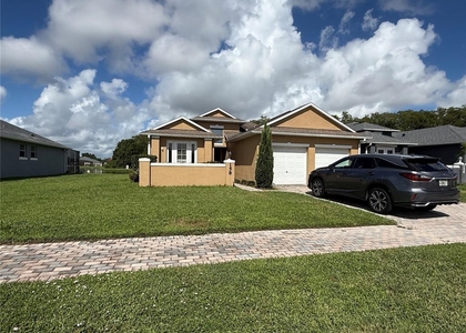 158 Magic Landings Boulevard - Photo 1