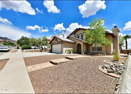 6372 Franklin Ridge Drive - Photo 1