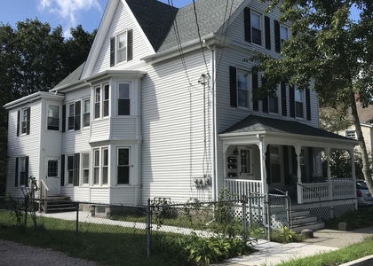 8 Lincoln Avenue - Photo 1