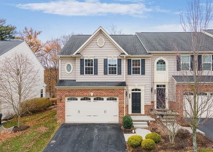 609 Fairgate - Photo 1