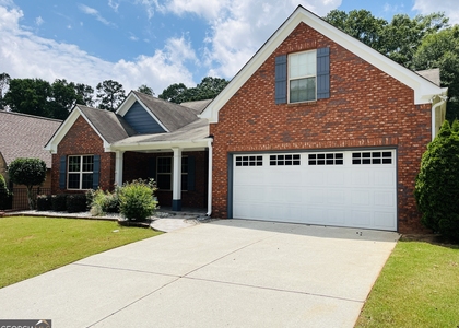 5750 Crest Hill Drive - Photo 1