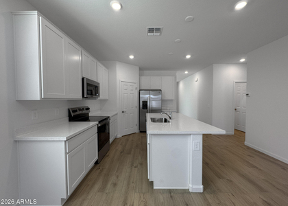 18236 W Avenida Del Sol -- - Photo 1