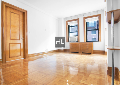 West 58th Street - Photo 1