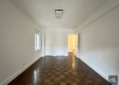 Park Avenue - Photo 1