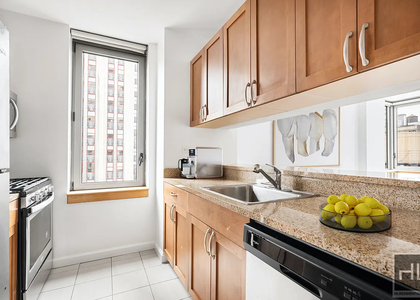 West 33rd Street - Photo 1