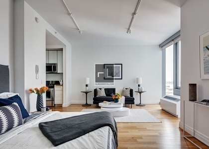 West 54th Street - Photo 1