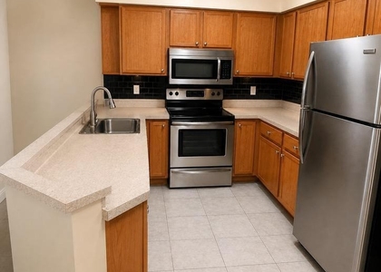 2445 Sw 18th - Photo 1