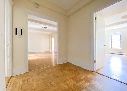 West 79 Street - Photo 1