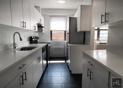 East 69 Street - Photo 1