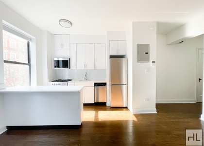 West 12 Street - Photo 1