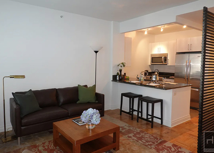 Lexington Avenue - Photo 1