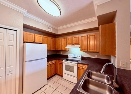 15145 Michelangelo Boulevard - Photo 1