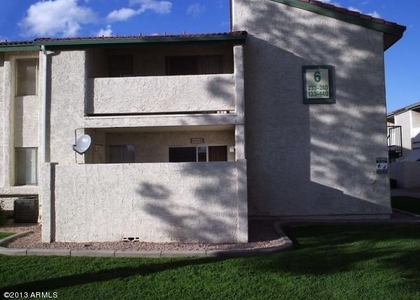 623 W Guadalupe Road - Photo 1
