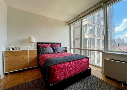 Lexington Avenue - Photo 1