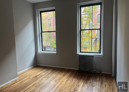 East 4 Street - Photo 1