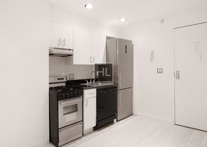 West 58th Street - Photo 1