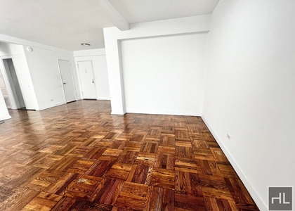 East 69 Street - Photo 1