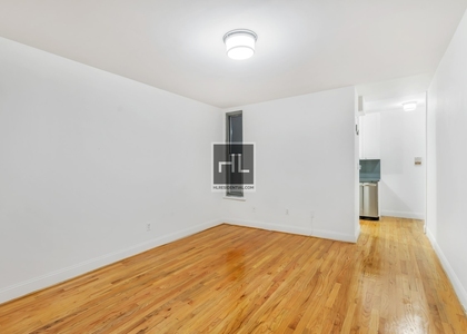 East 31 Street - Photo 1