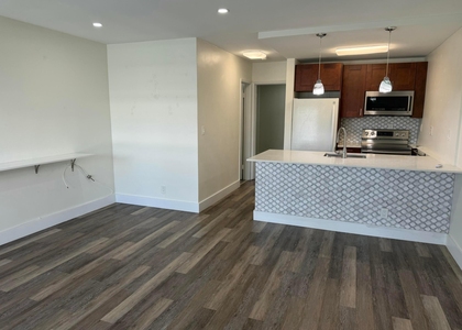 2841 Ne 32nd Street - Photo 1