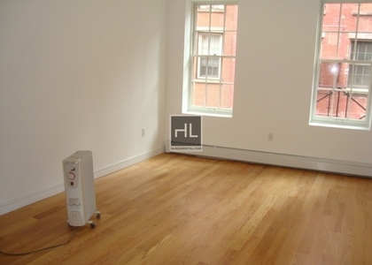 South William Street - Photo 1