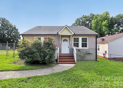 305 Lander Street - Photo 1