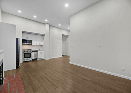  Madison Avenue - Photo 1