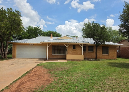 1685 N Willis Street - Photo 1