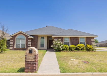 1250 Tulane Drive - Photo 1