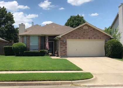 2118 Stoneridge Drive - Photo 1