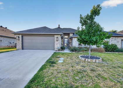 412 Brinkley Drive - Photo 1
