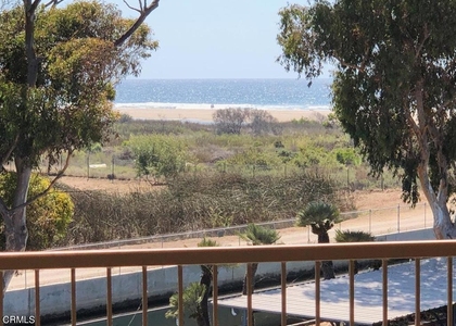 924 Lighthouse Way - Photo 1