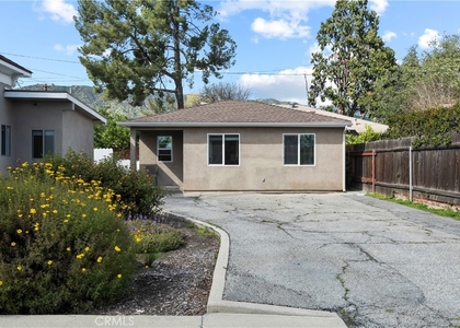 217 E Carroll Avenue - Photo 1