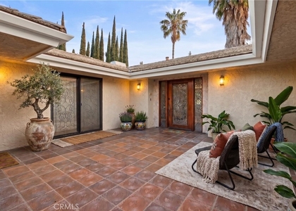 10307 Donna Avenue - Photo 1