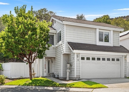 32 La Costa Court - Photo 1