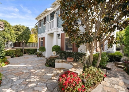 2501 Bungalow Place - Photo 1