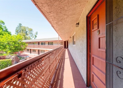 1523 E Windsor - Photo 1