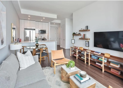 West 36th St - Photo 1