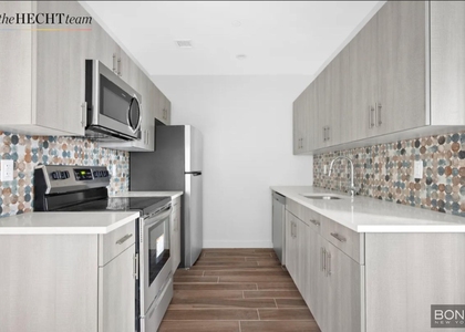 906 E New York Avenue - Photo 1